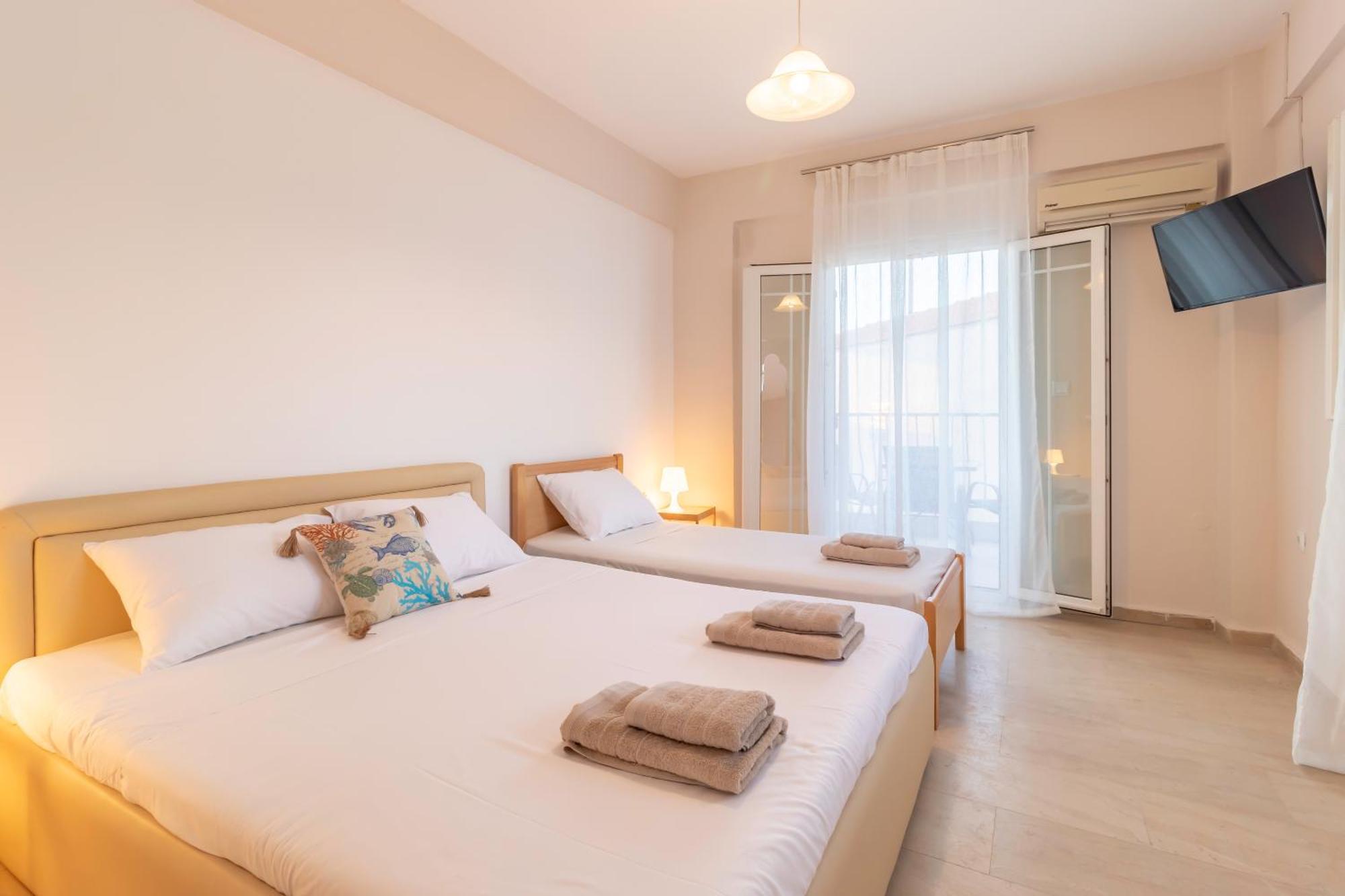 Properstay 101 - Casa Leonardo Chalkidiki Polychrono Ngoại thất bức ảnh