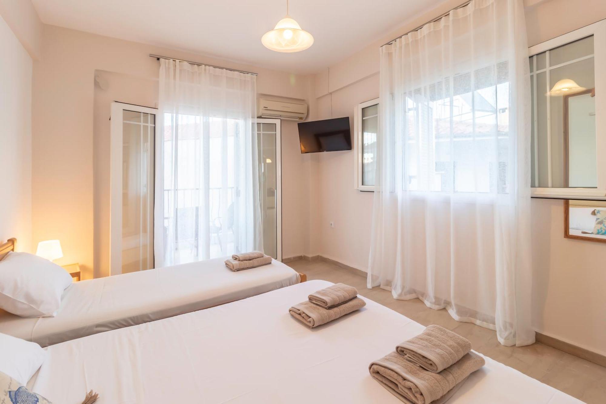Properstay 101 - Casa Leonardo Chalkidiki Polychrono Ngoại thất bức ảnh
