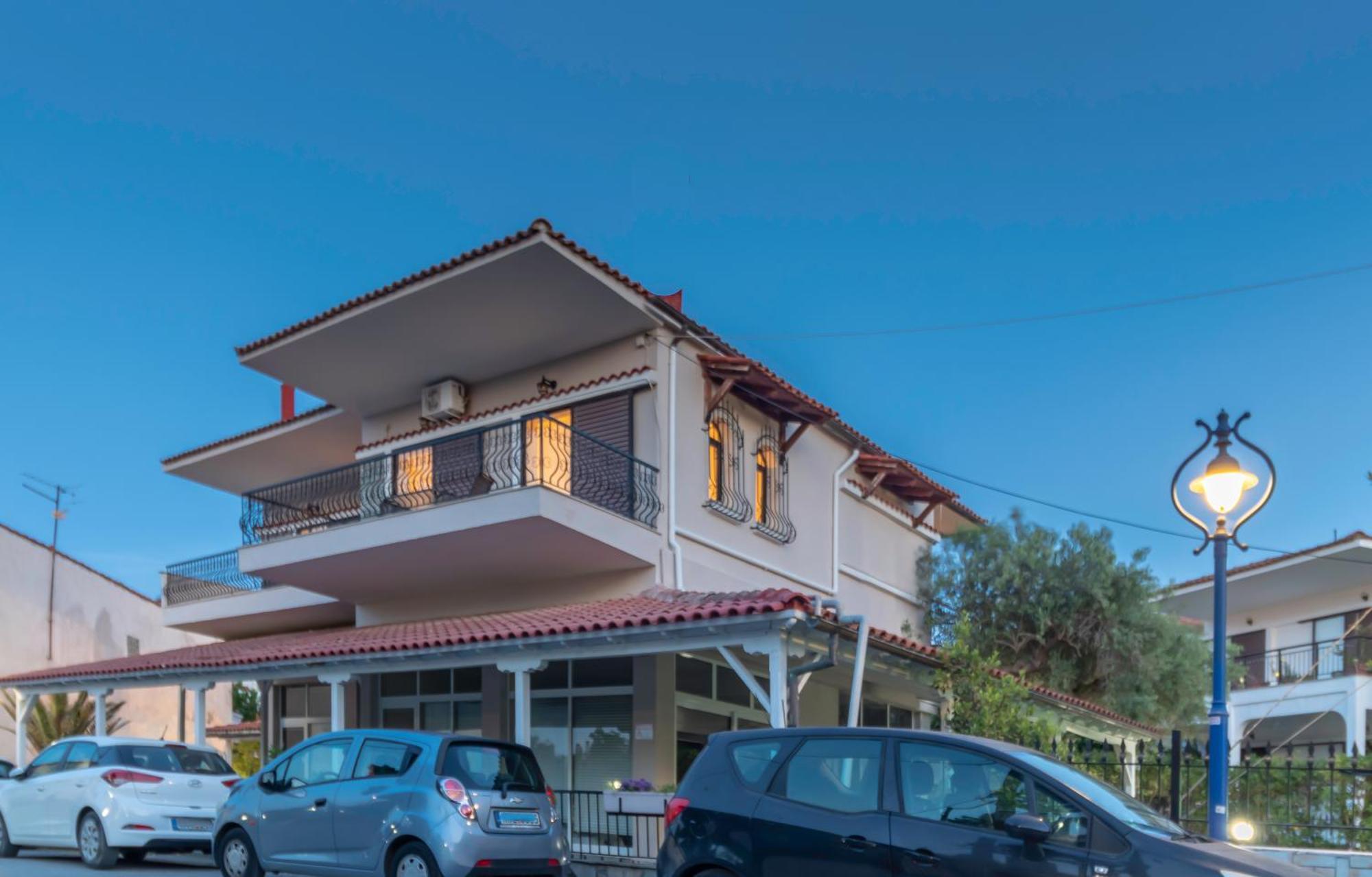 Properstay 101 - Casa Leonardo Chalkidiki Polychrono Ngoại thất bức ảnh